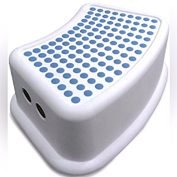 TANGIST - White & Blue Multifunctional Household Non-Slip Ladder Step Stool. - Picture 4 of 8
